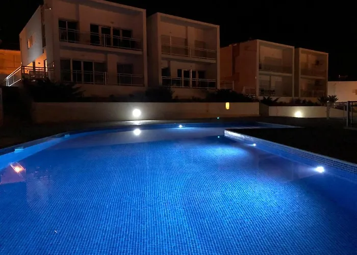 Апартаменты Bela Baia Salir de Porto